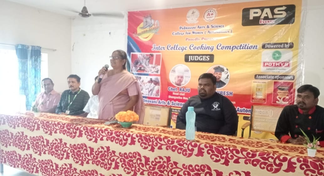 சேலம் பத்மவாணி மகளிர் கலை மற்றும் அறிவியல் கல்லூரியில் (தன்னாட்சி) மாணவிகளின் திறமைகளை ஊக்குவிக்கும் வகையில் சமையல் போட்டி..